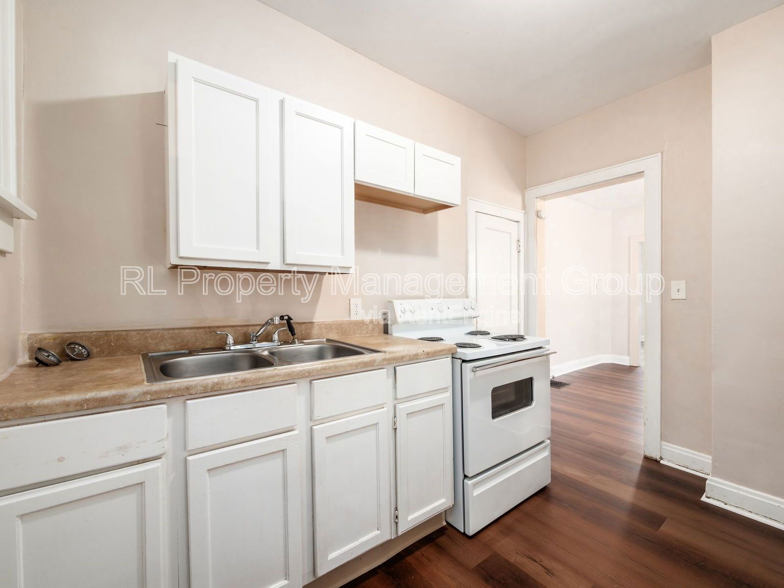 Gallery Image 18