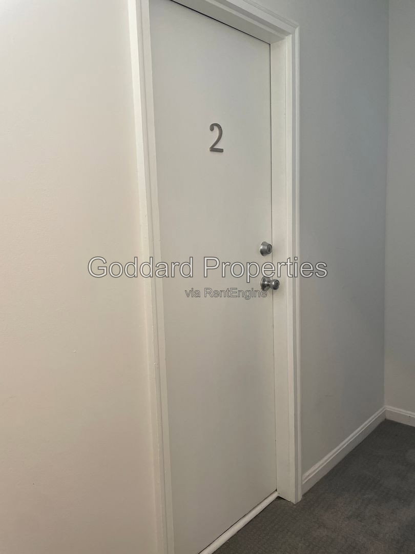 Gallery Image 0