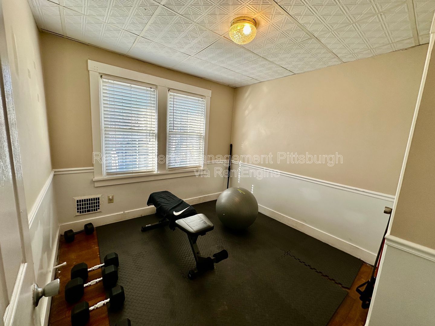Gallery Image 9