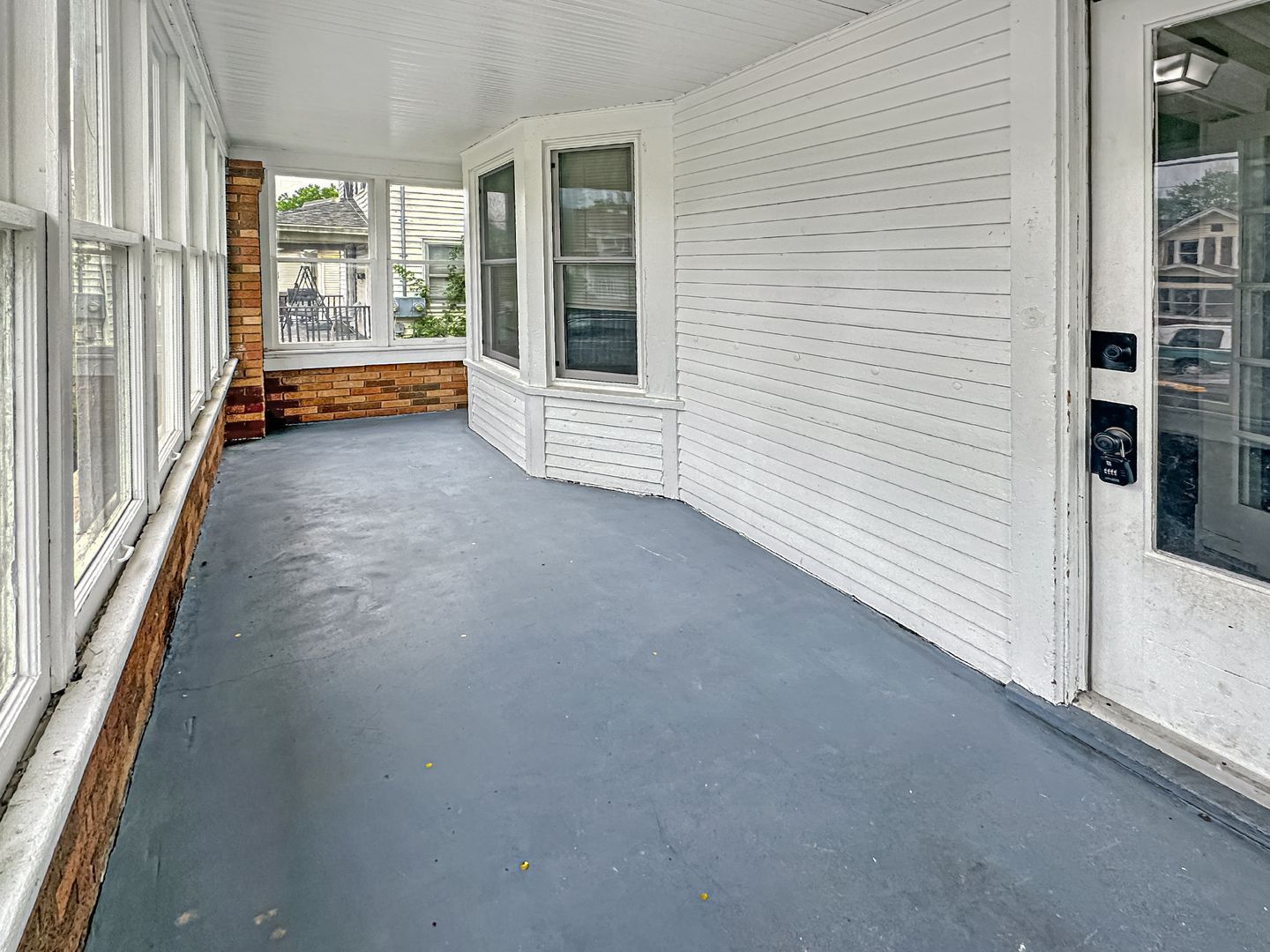 Gallery Image 13