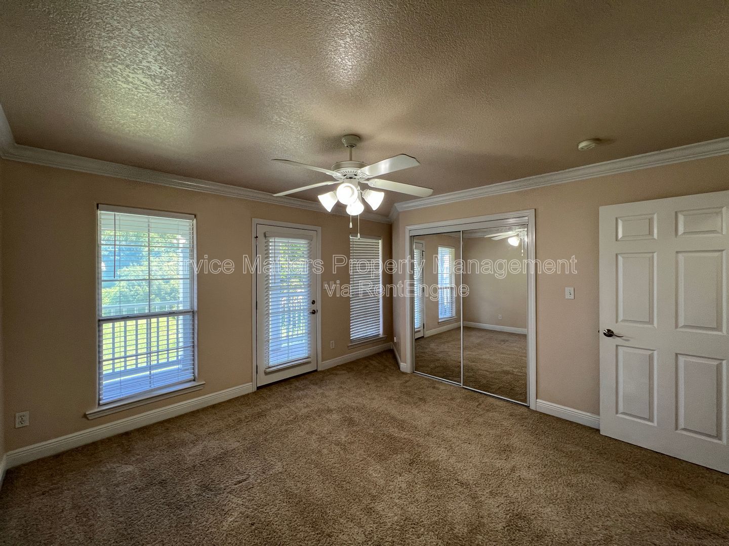 Gallery Image 19