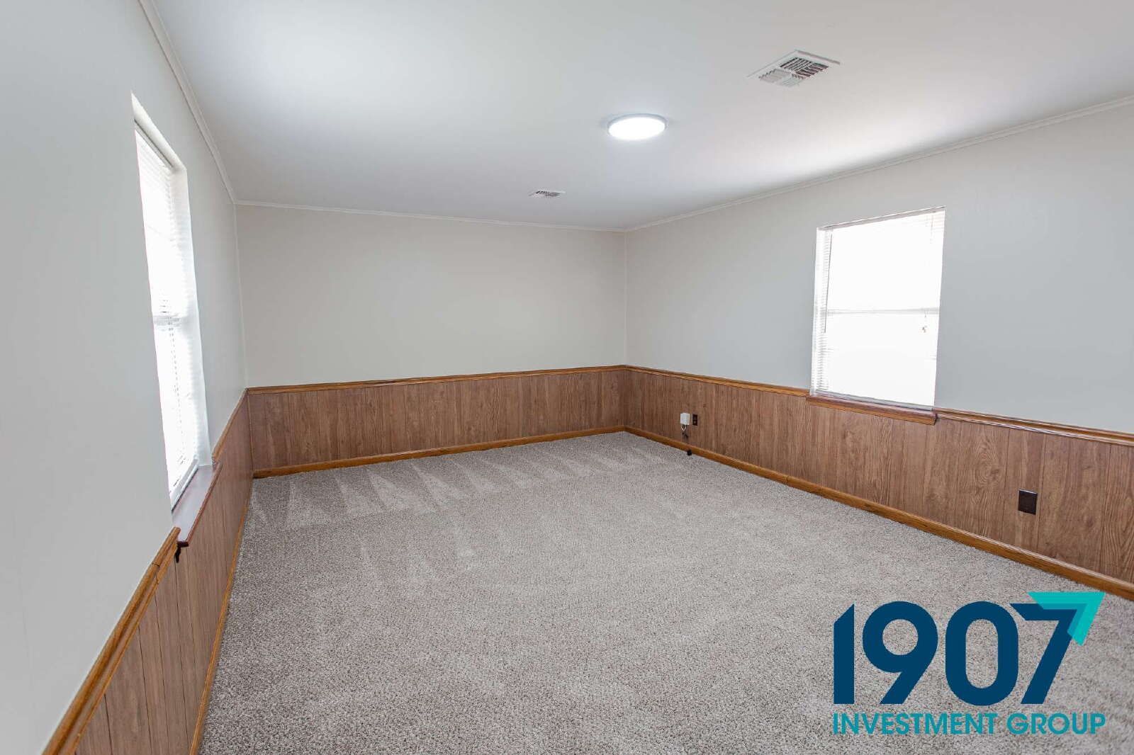 Gallery Image 15
