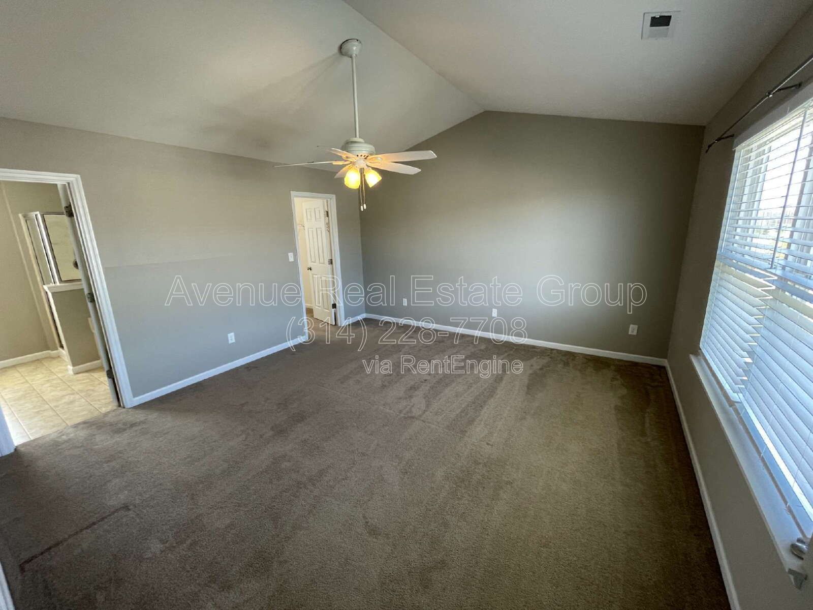 Gallery Image 13