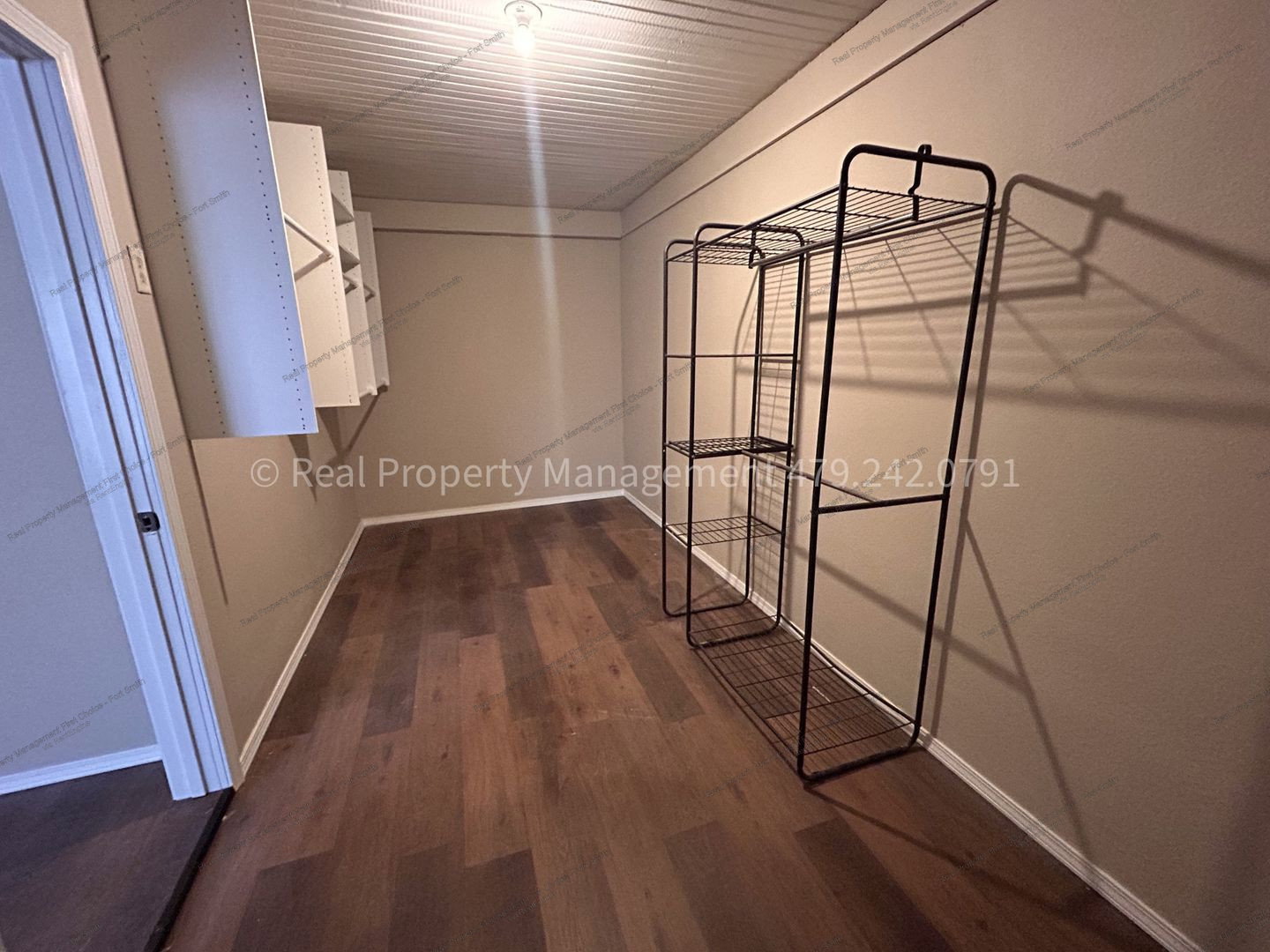 Gallery Image 15