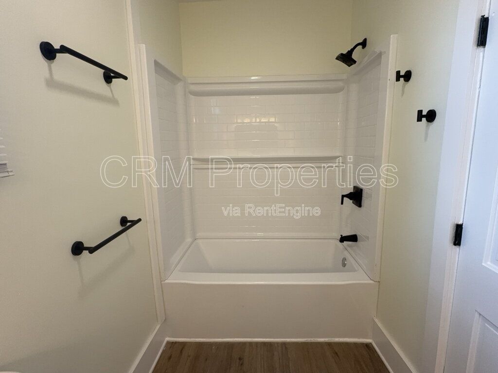 Gallery Image 20