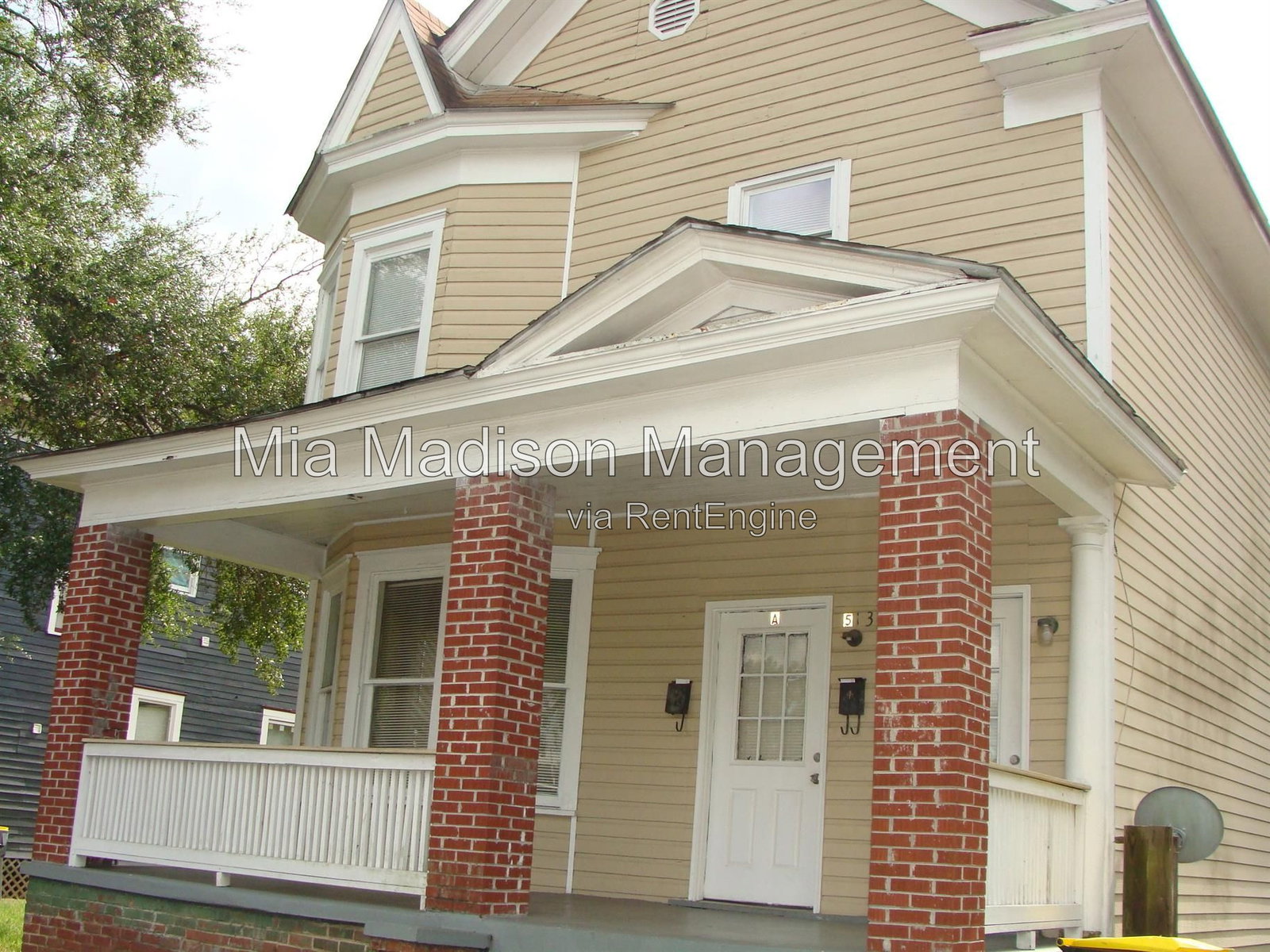 Gallery Image 0