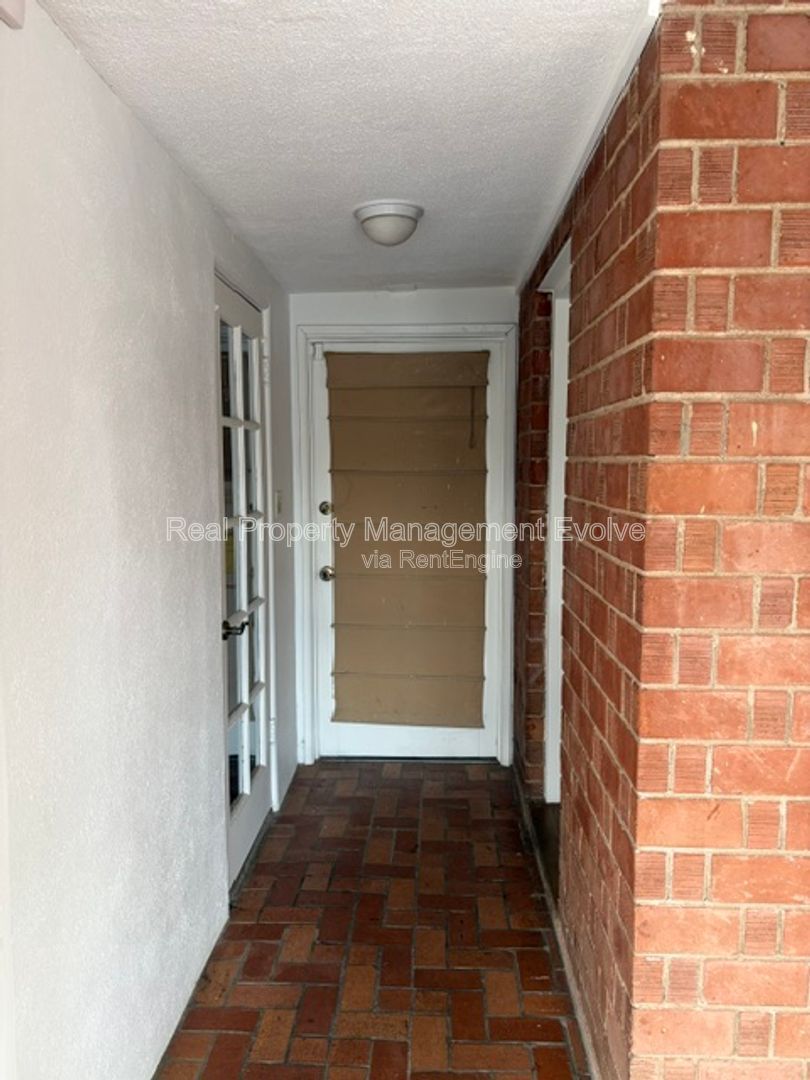 Gallery Image 24