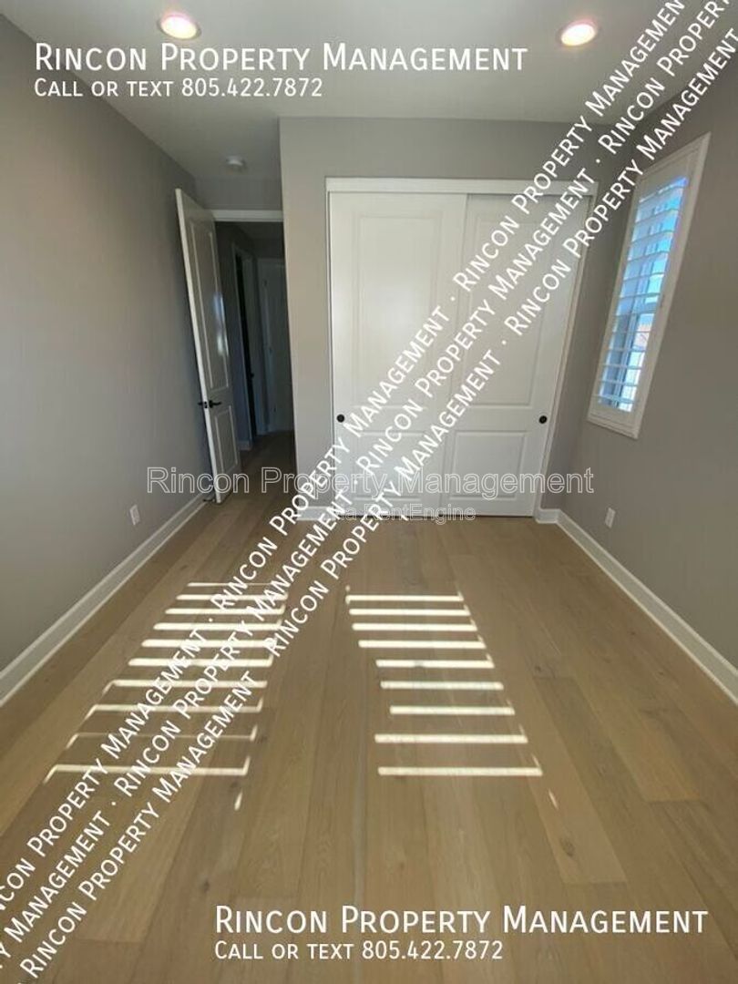 Gallery Image 22