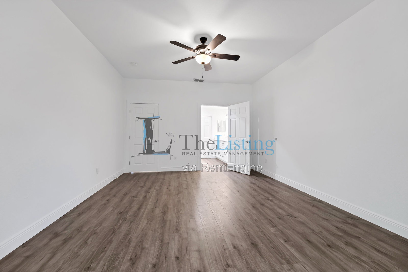 Gallery Image 16