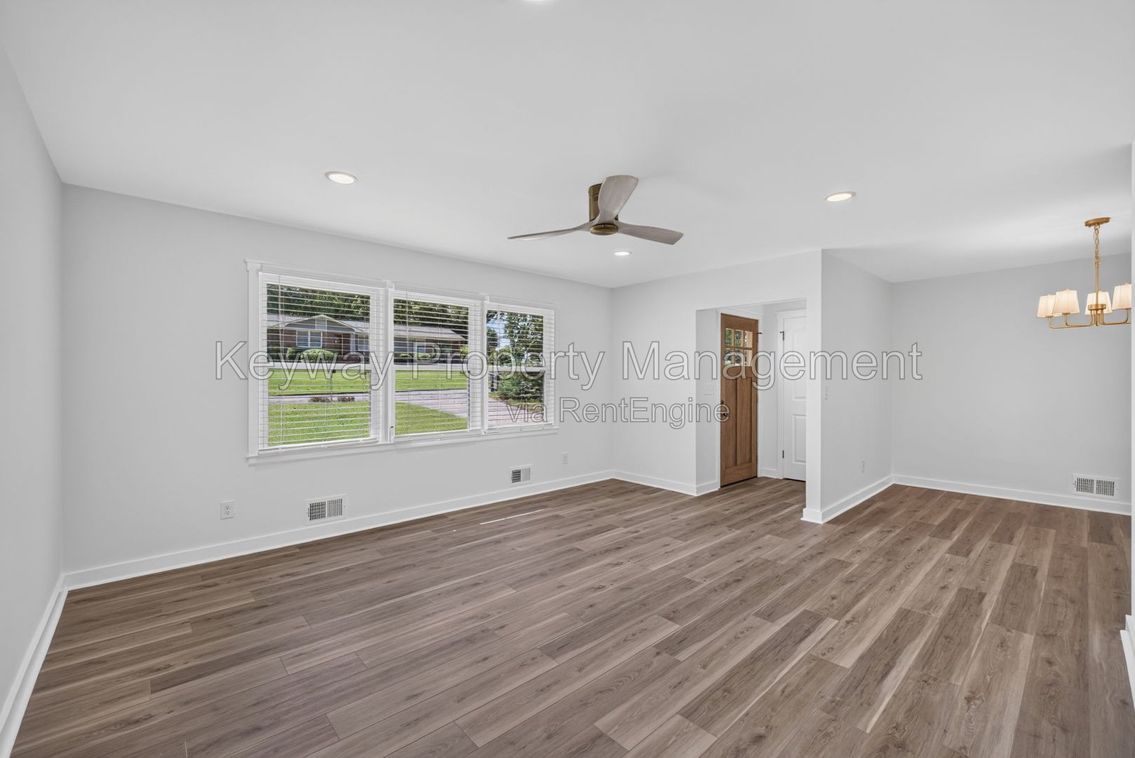 Gallery Image 17