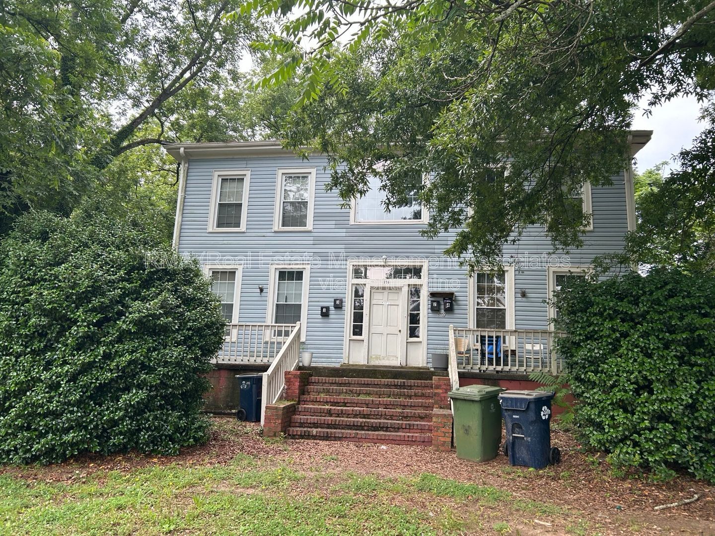 Gallery Image 0