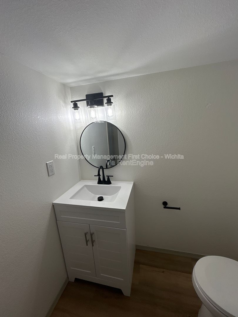 Gallery Image 32