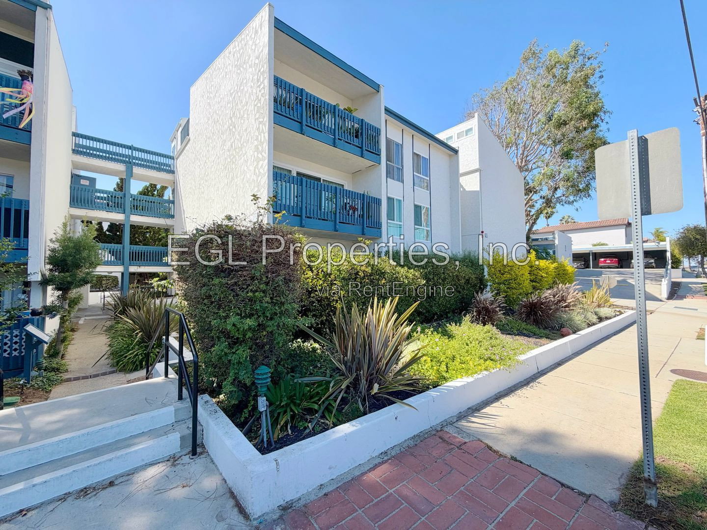 Gallery Image 16