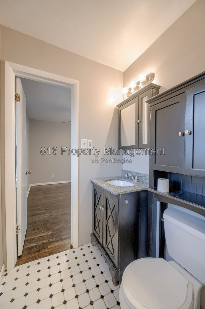 Gallery Image 15
