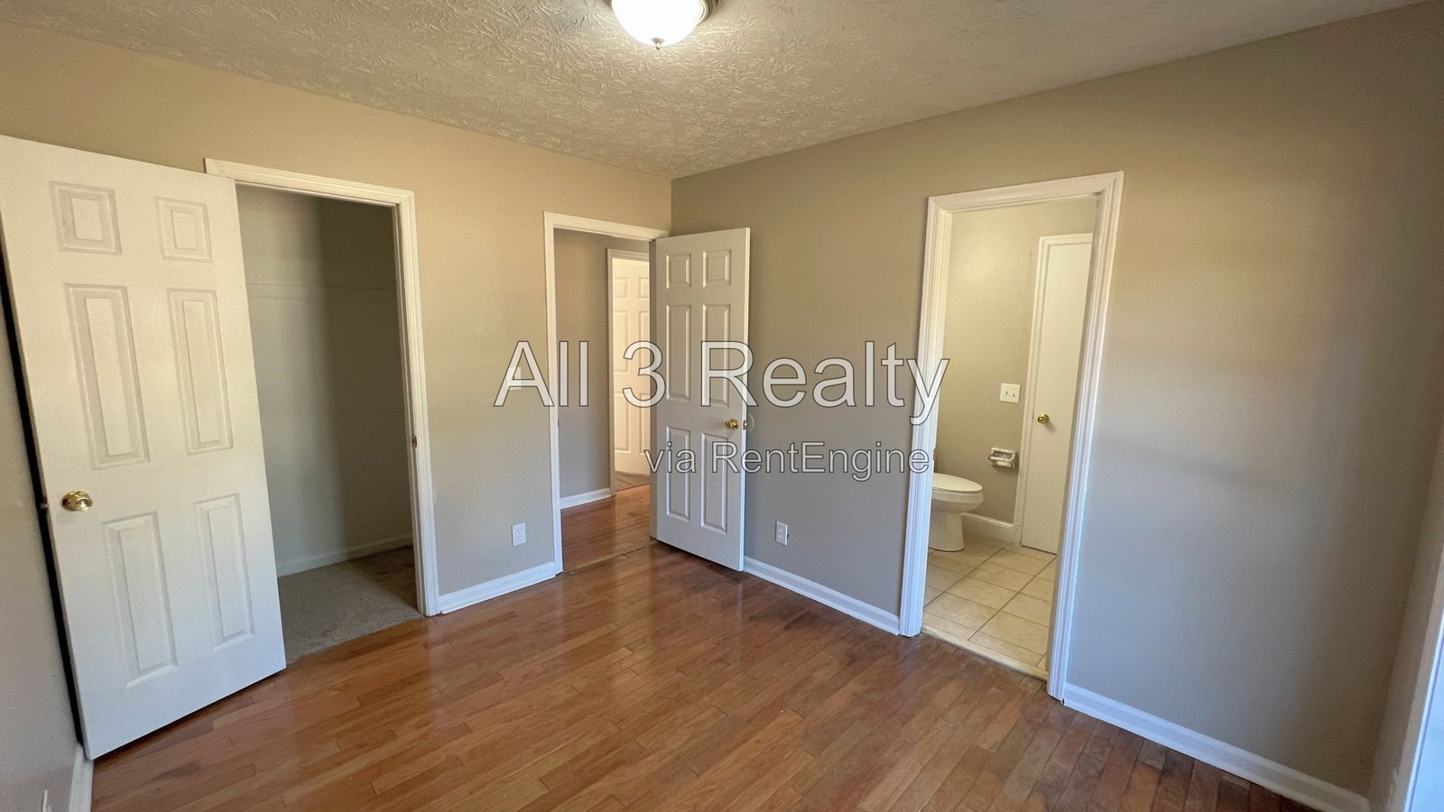 Gallery Image 30