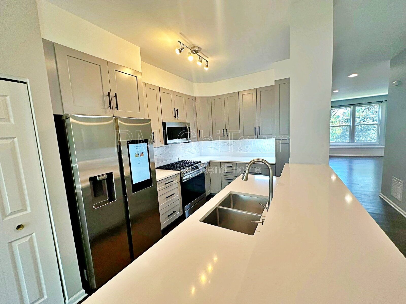Gallery Image 8