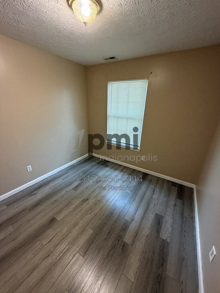Gallery Image 23
