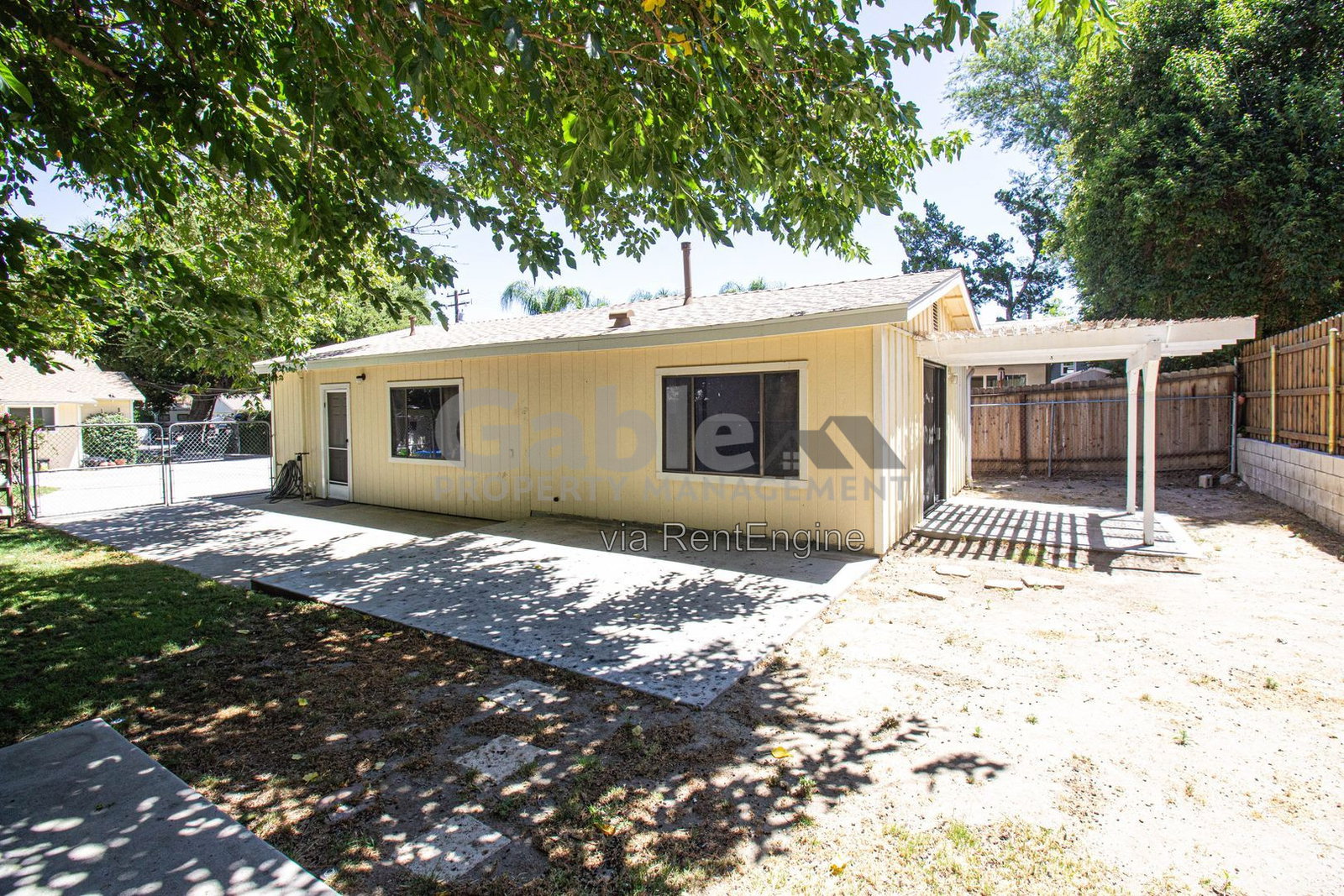 Gallery Image 0