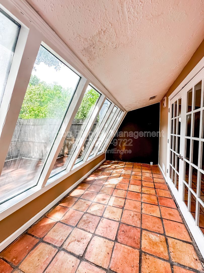 Gallery Image 20