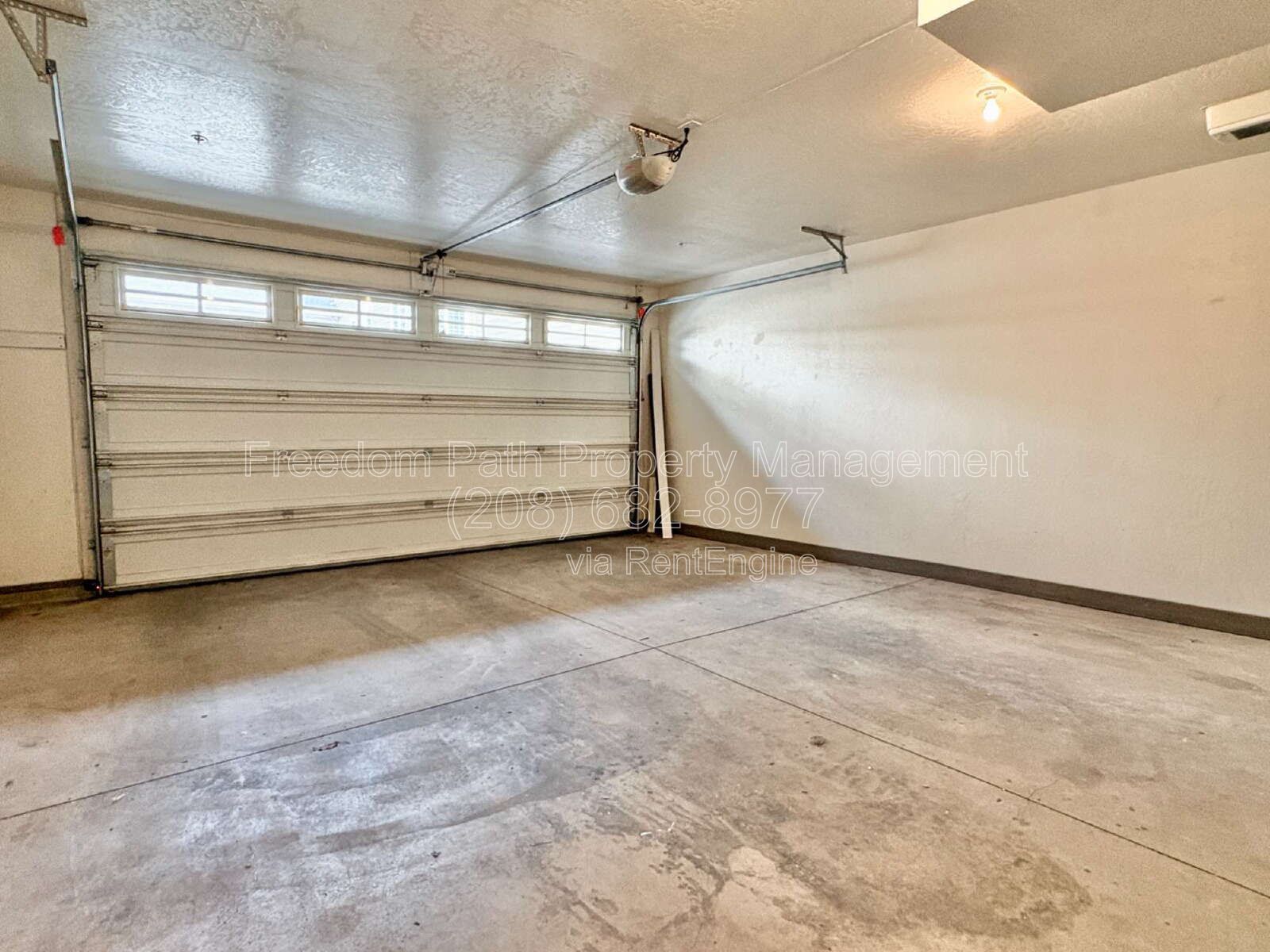 Gallery Image 19