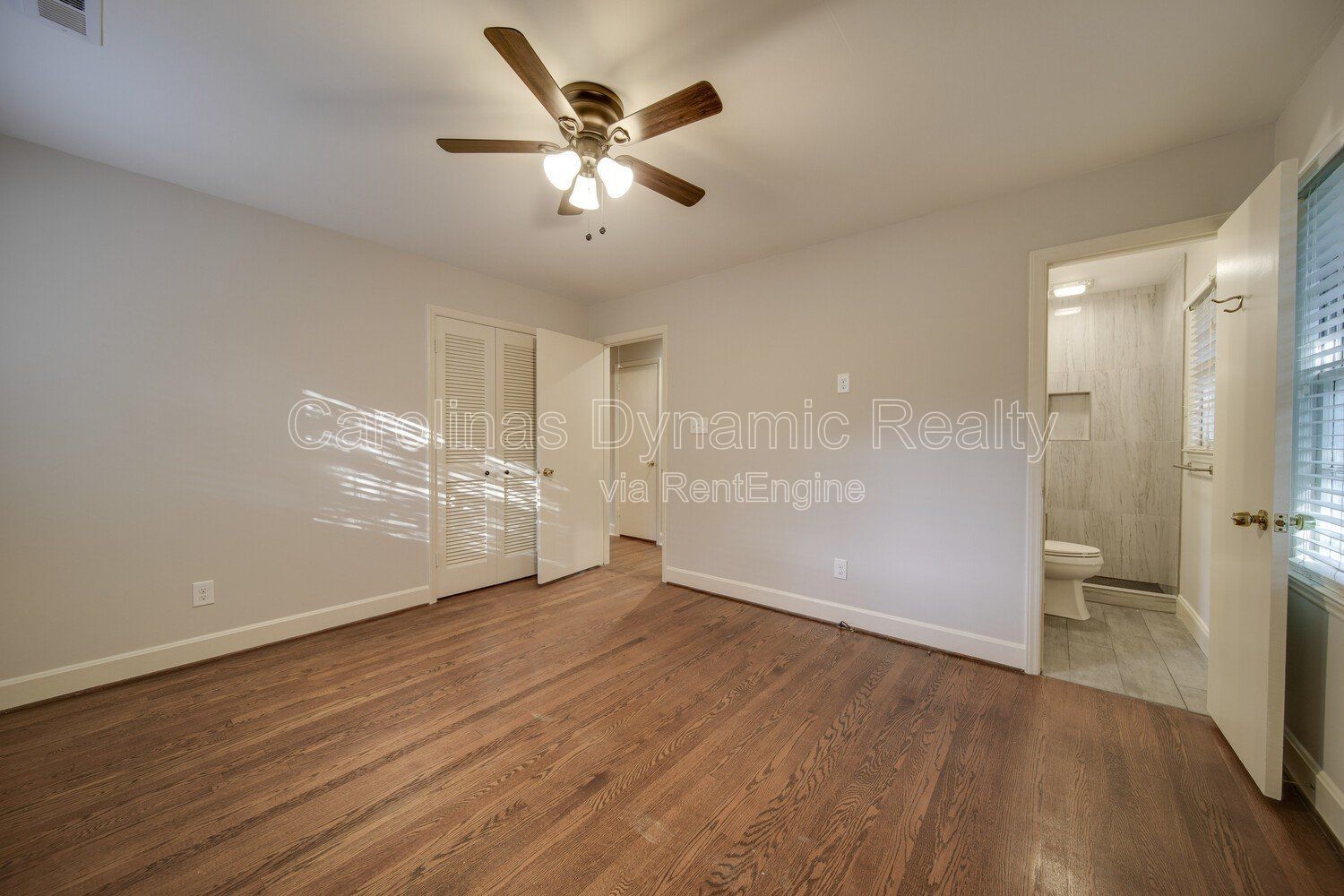 Gallery Image 37