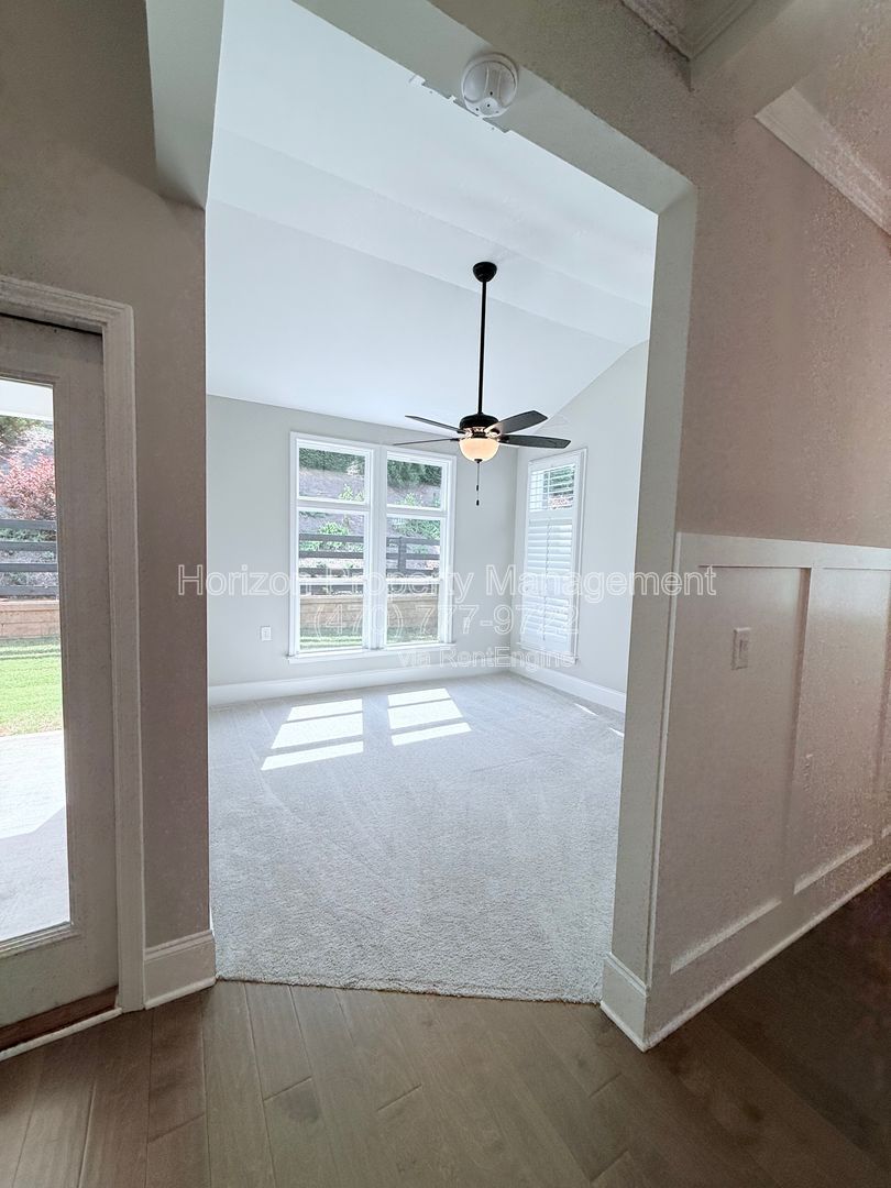 Gallery Image 10