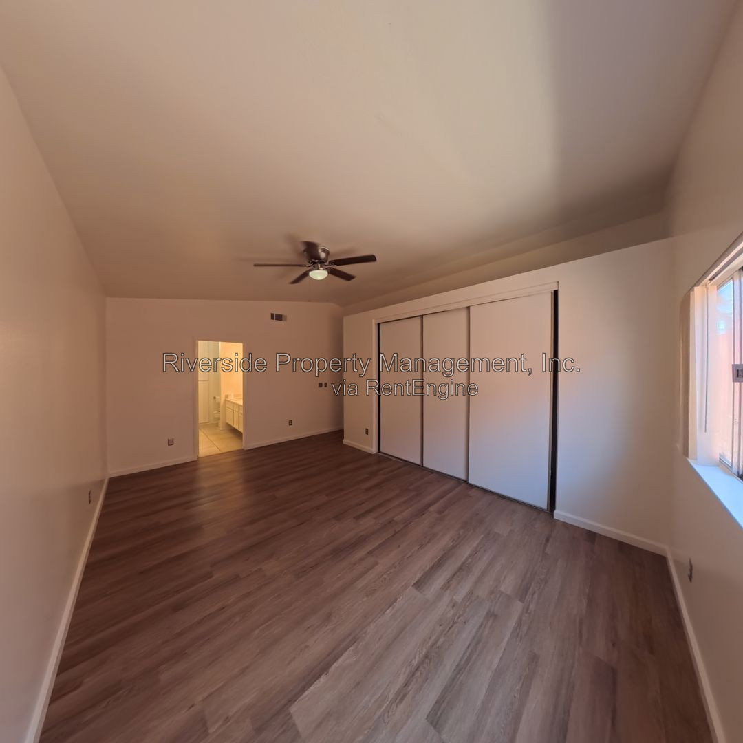Gallery Image 19