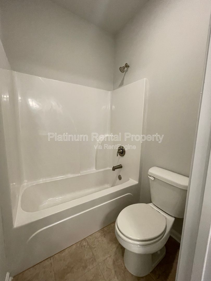 Gallery Image 72