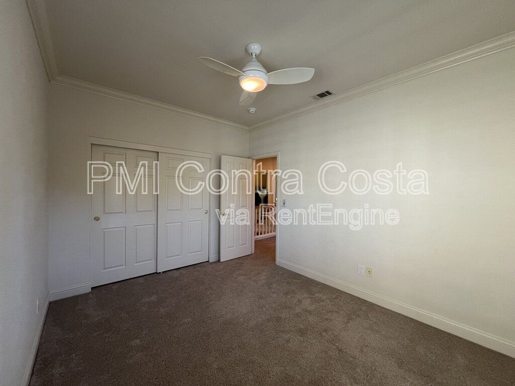 Gallery Image 40