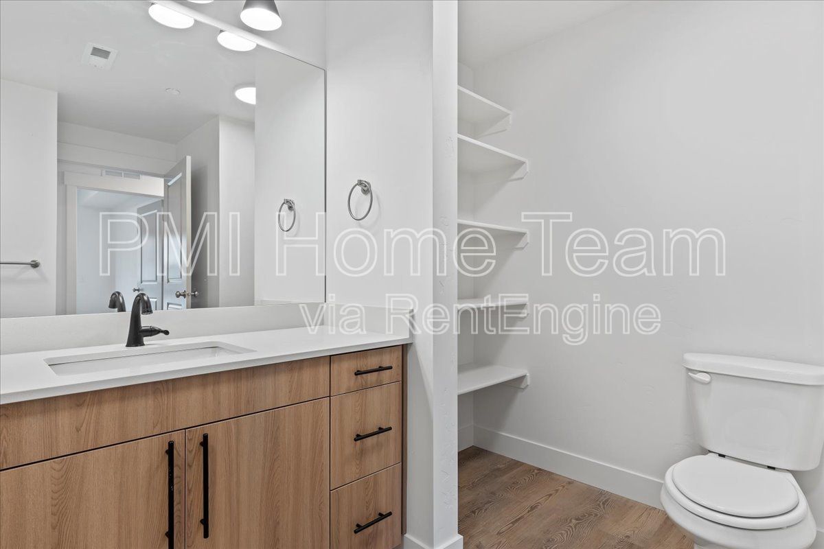 Gallery Image 21