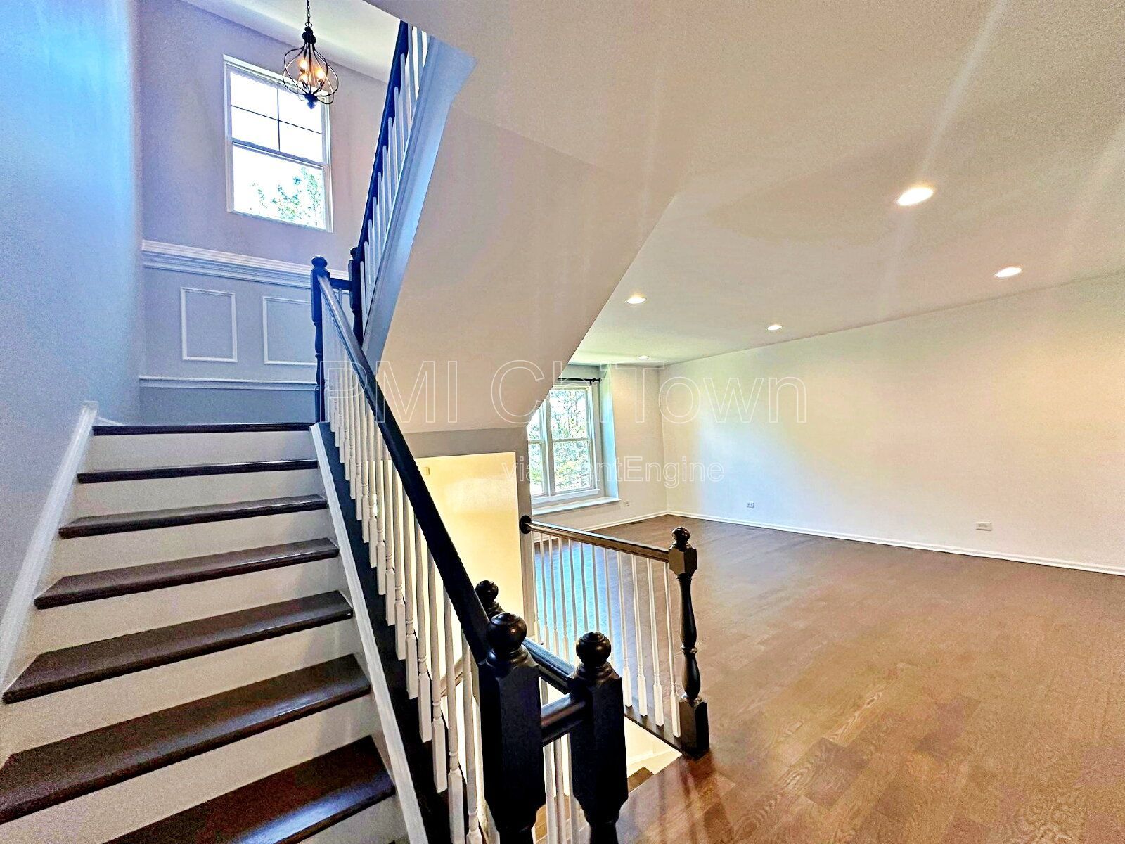 Gallery Image 17