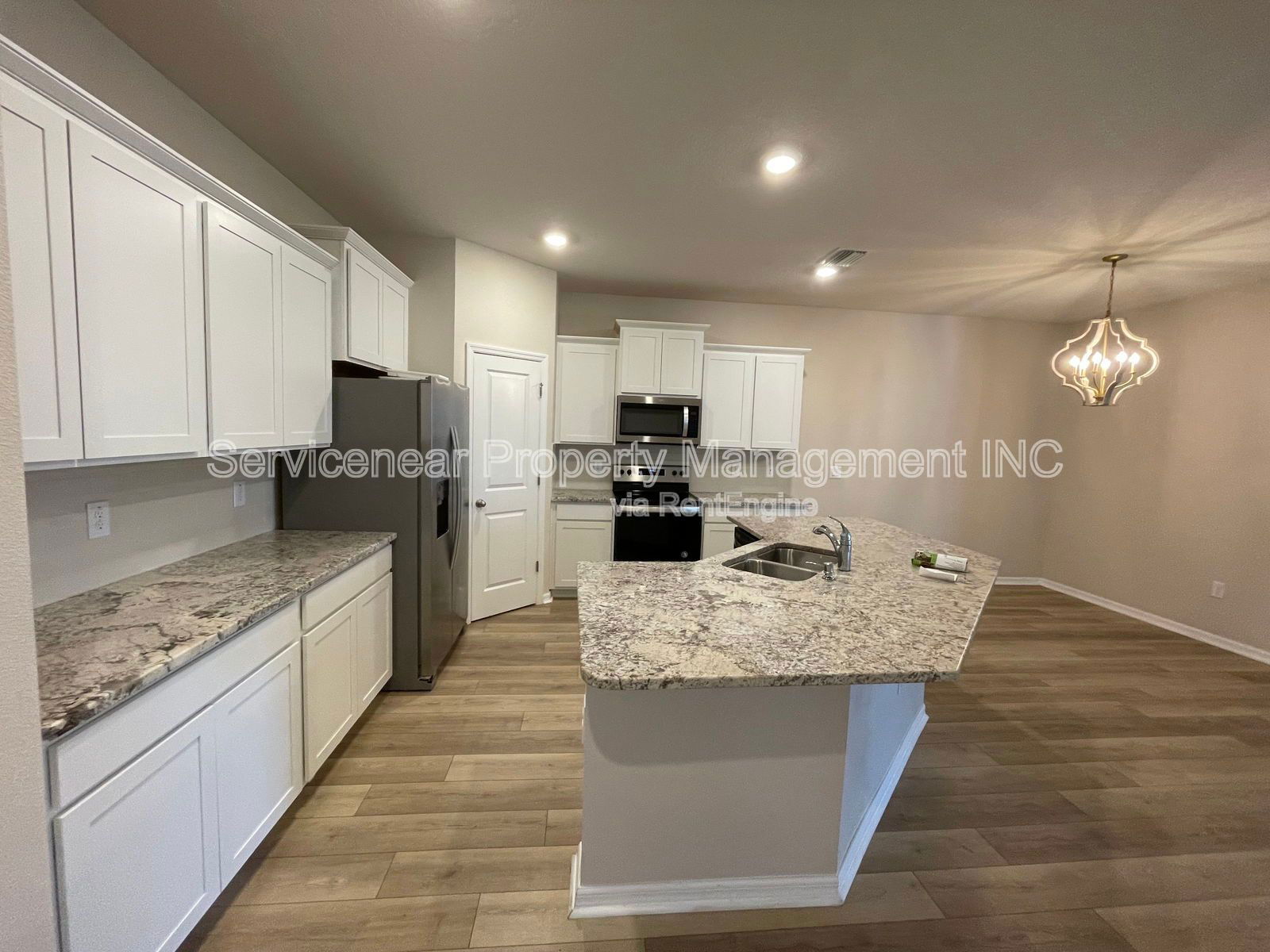 Gallery Image 16