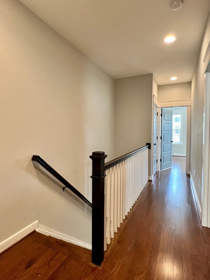 Gallery Image 19