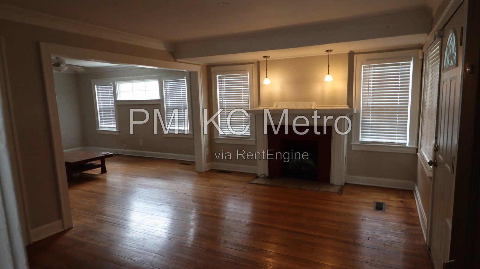 Gallery Image 0