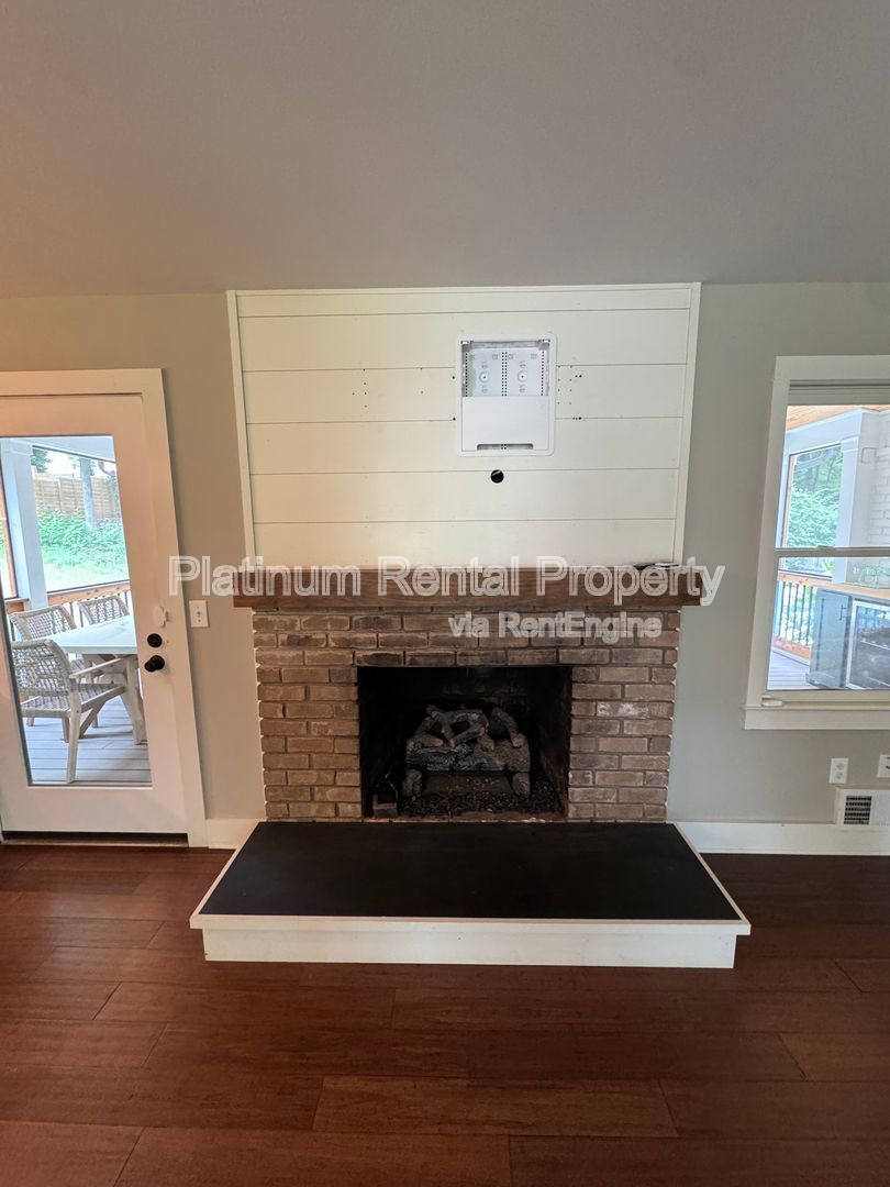 Gallery Image 11