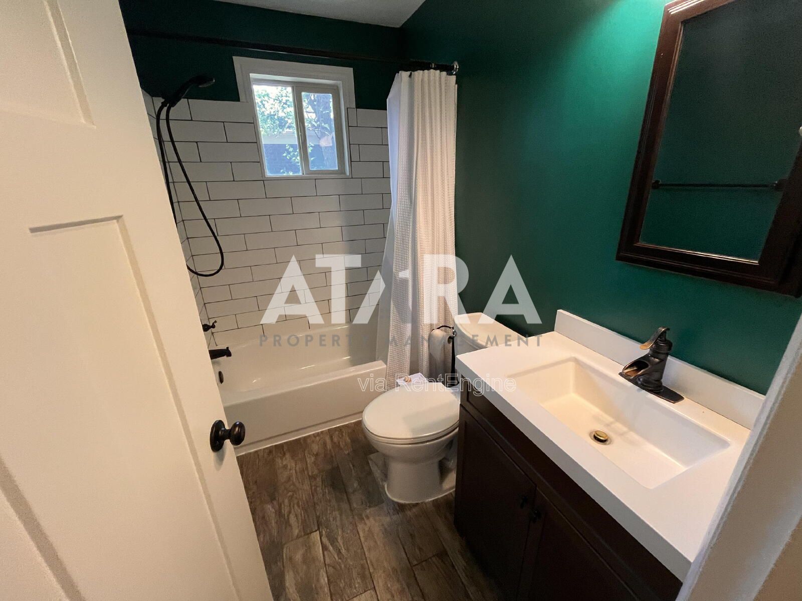 Gallery Image 12