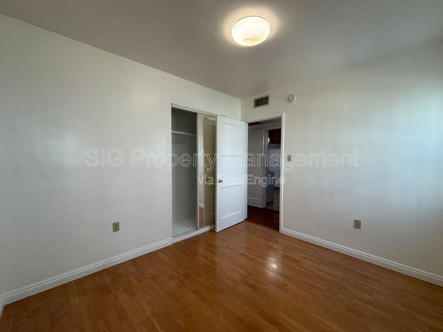 Gallery Image 16