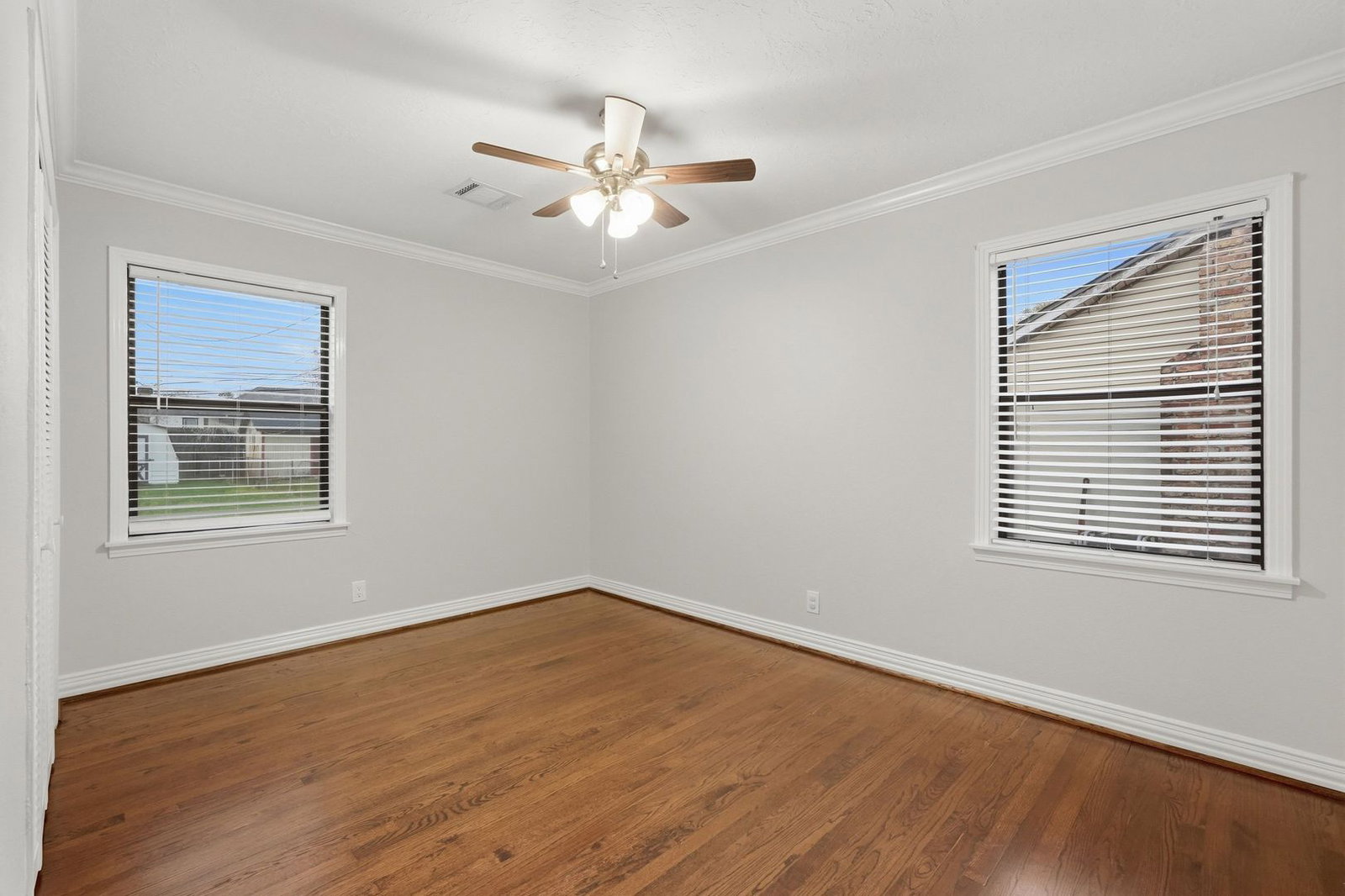 Gallery Image 19