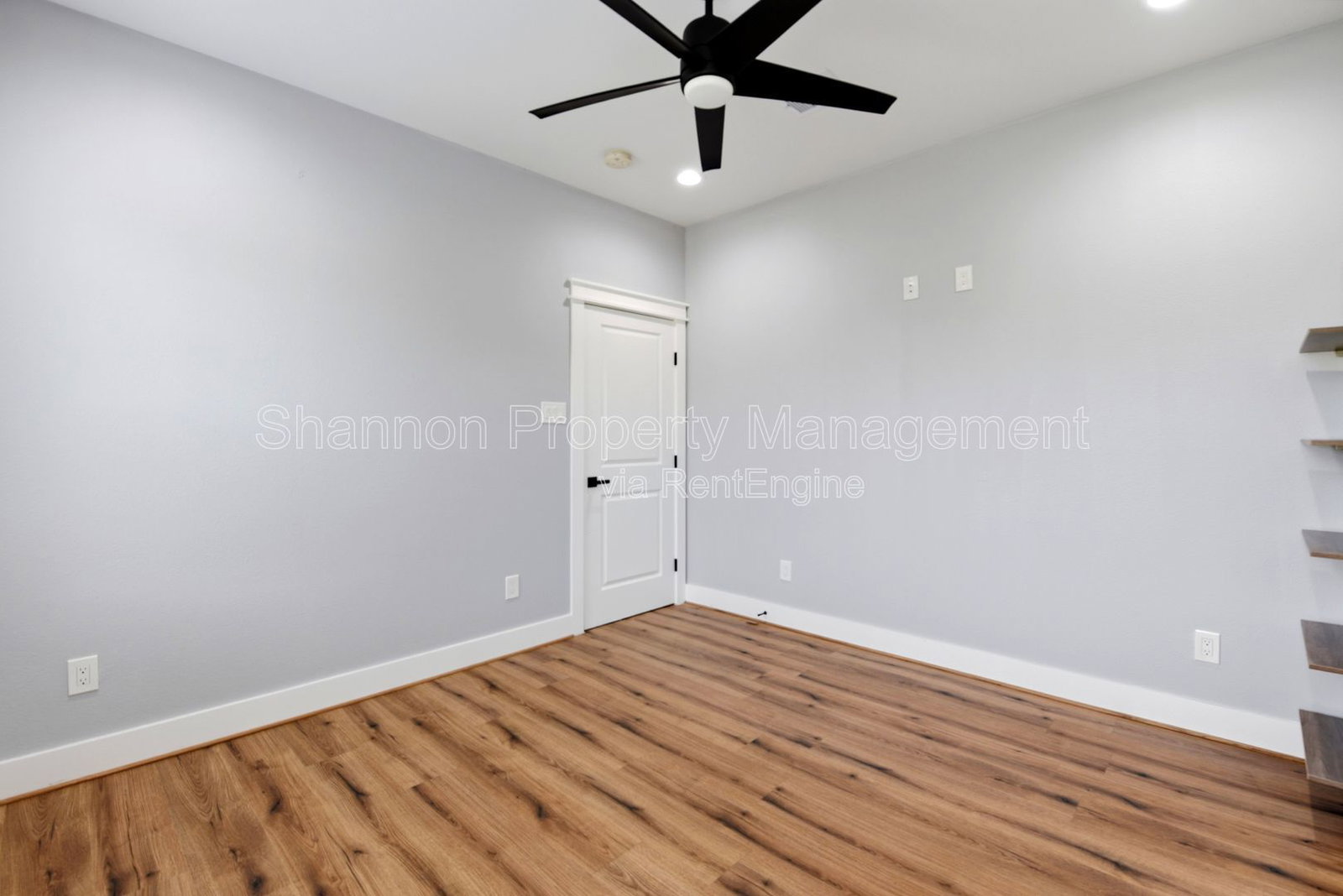 Gallery Image 36