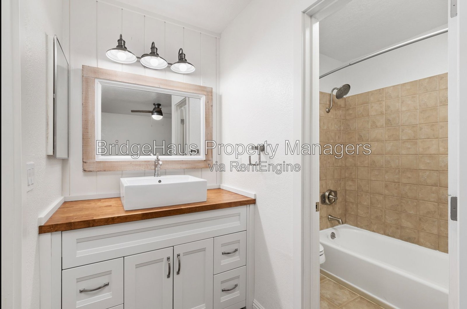 Gallery Image 19