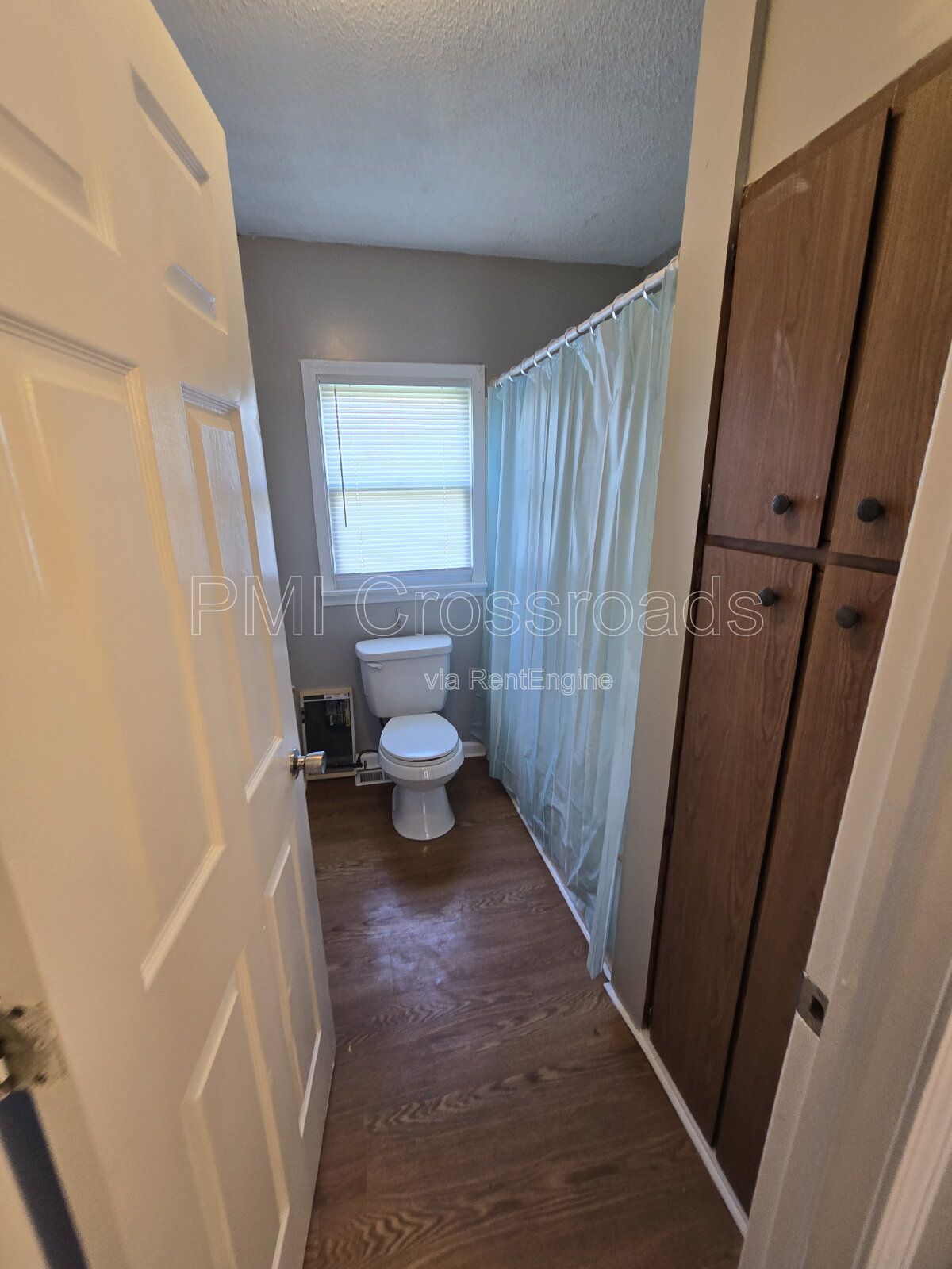 Gallery Image 16