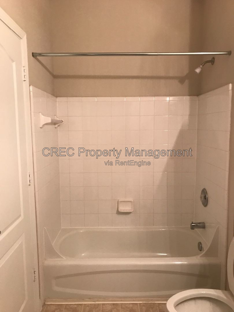 Gallery Image 18