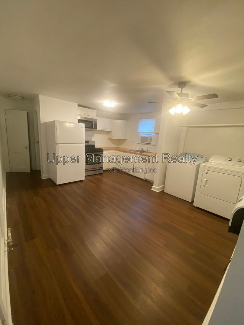 Gallery Image 0