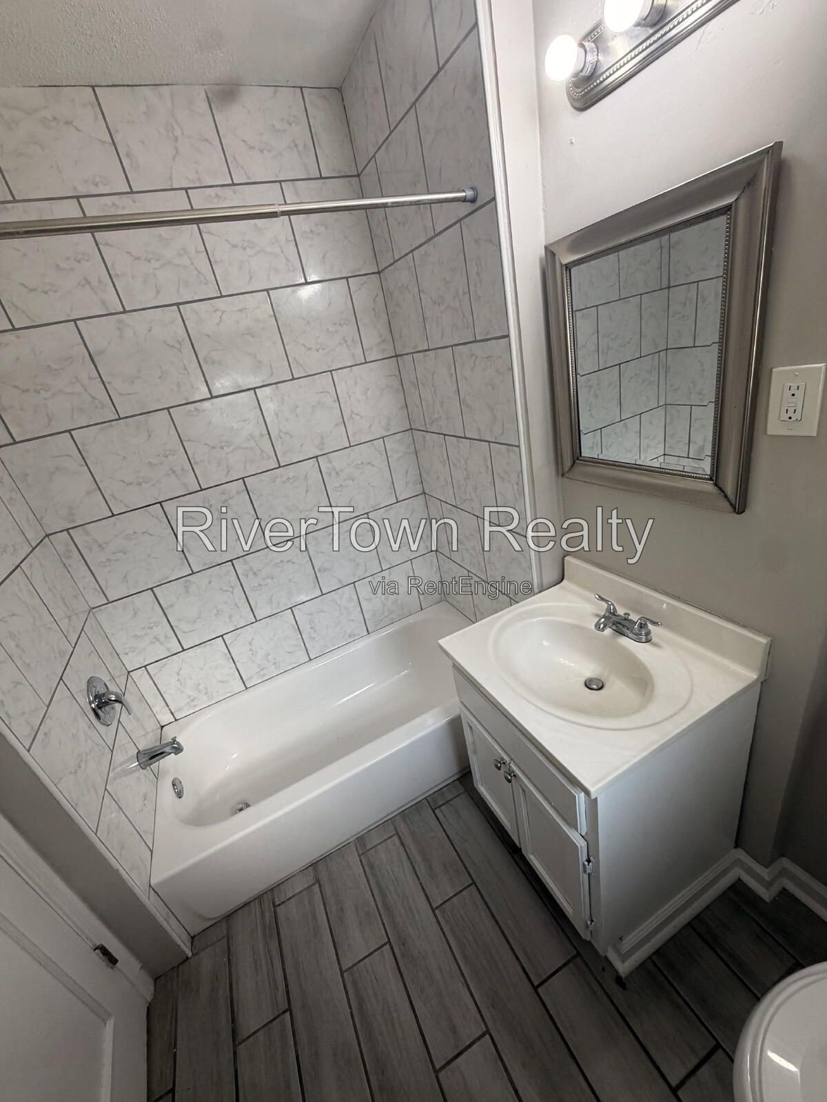 Gallery Image 16