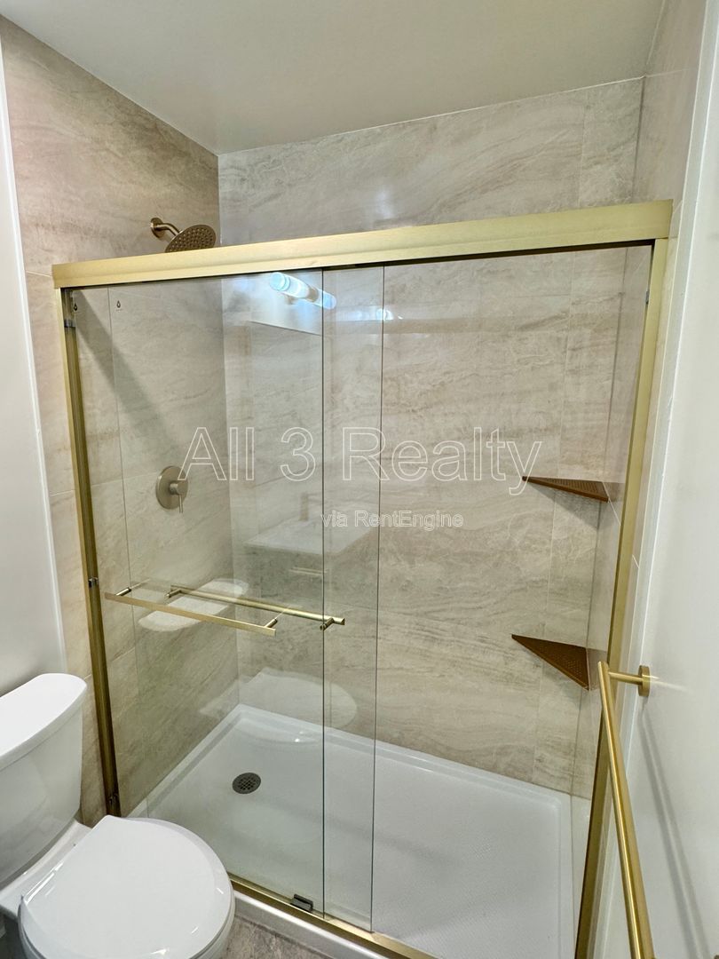 Gallery Image 30