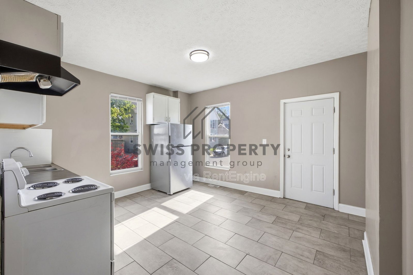 Gallery Image 17