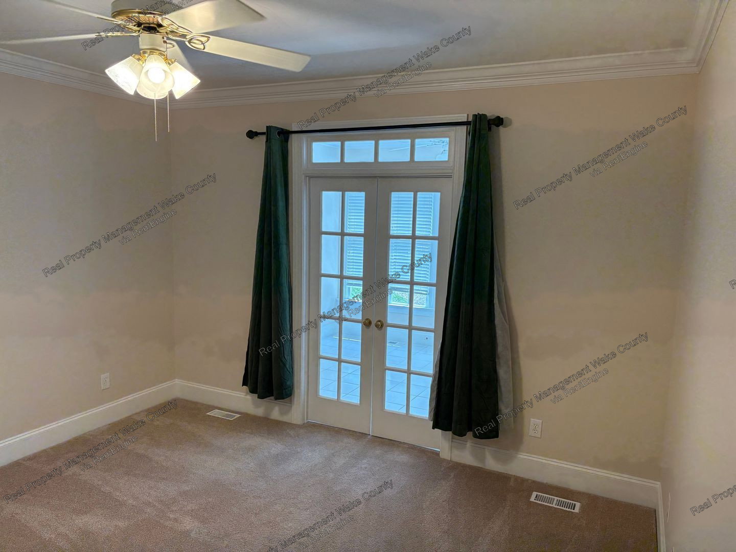 Gallery Image 30