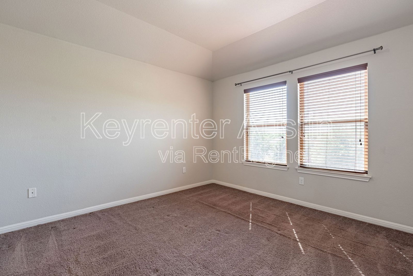 Gallery Image 19