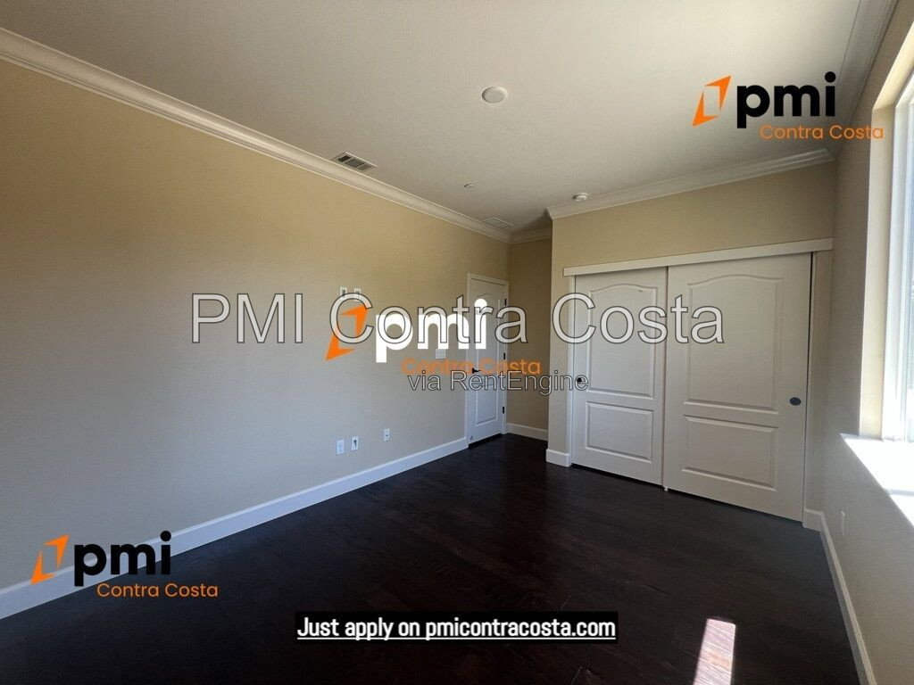 Gallery Image 35
