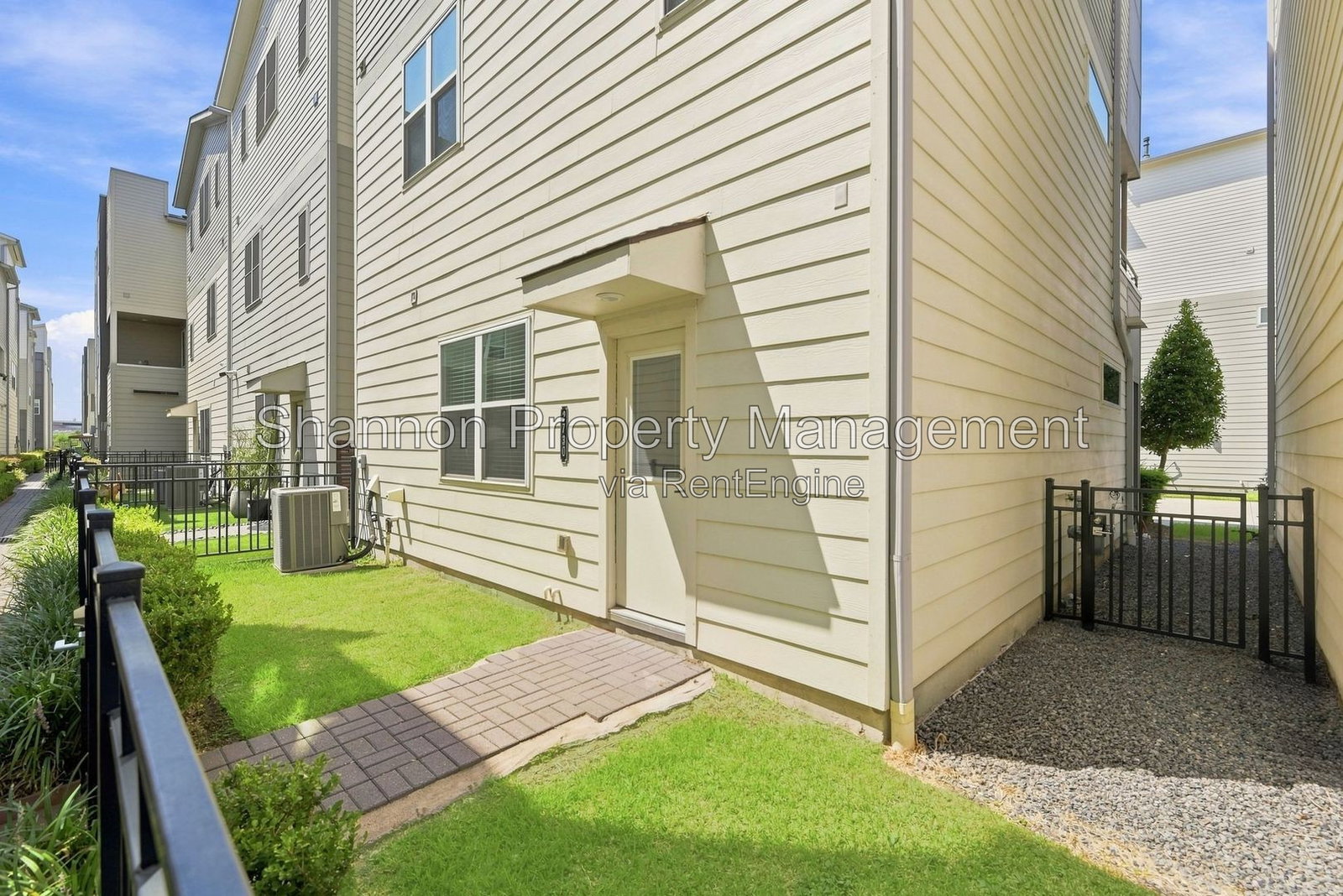 Gallery Image 37